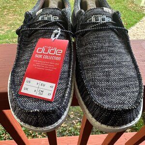 HEY DUDE WALLY SOX BLACK WHITE 9